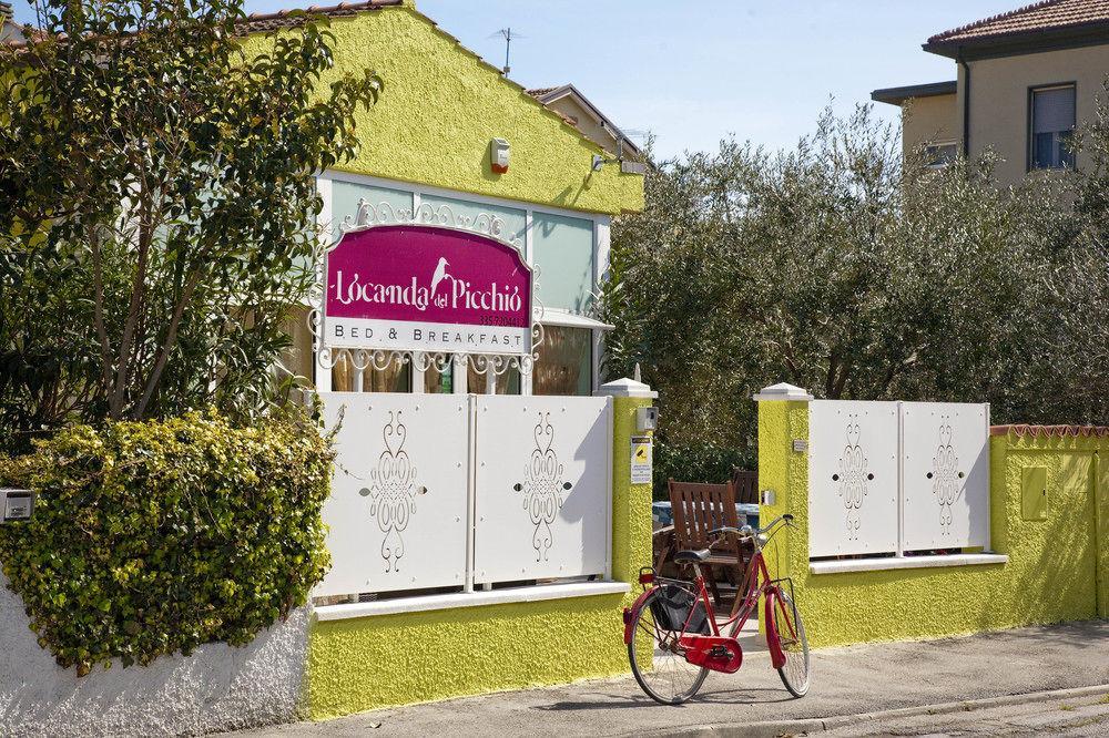 Locanda Del Picchio โลเรโต ภายนอก รูปภาพ