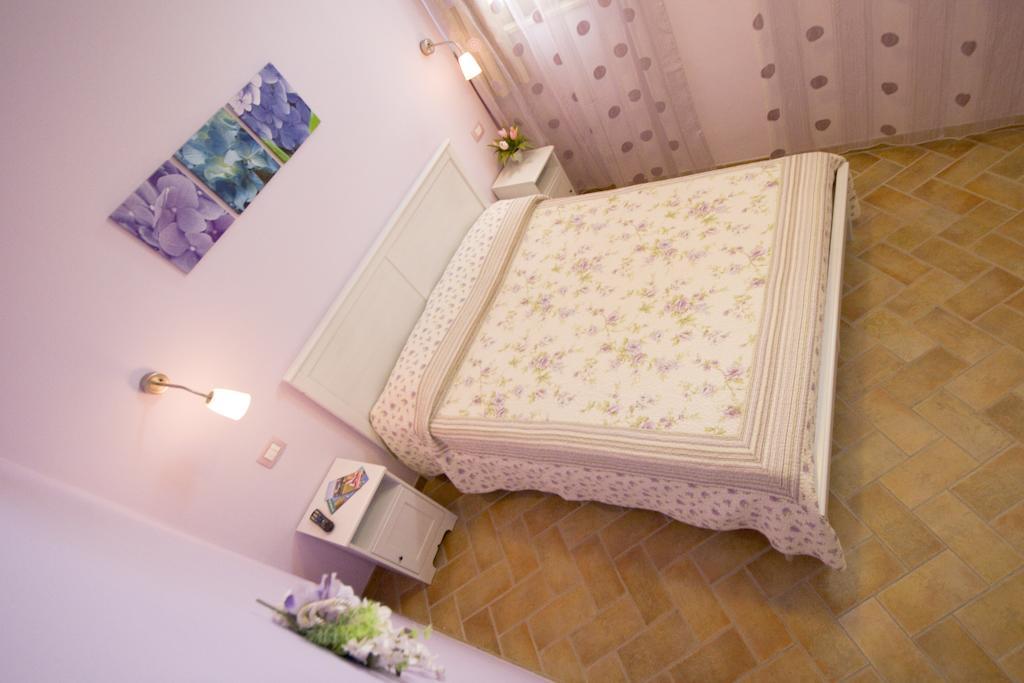 Locanda Del Picchio โลเรโต ภายนอก รูปภาพ